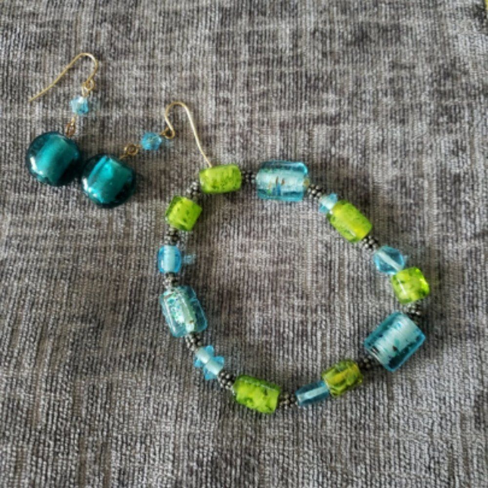 Sweet Italian Glass Beaded Bracelet and Earrings